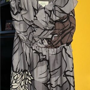 Haven Elegant Gray Dress Size fits a 8/10